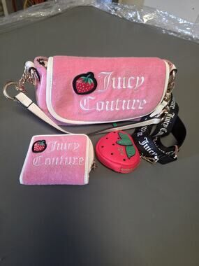 JUICY COUTURE Strawberry Pink Crossbody Bag & Wallet Set Terry Cloth